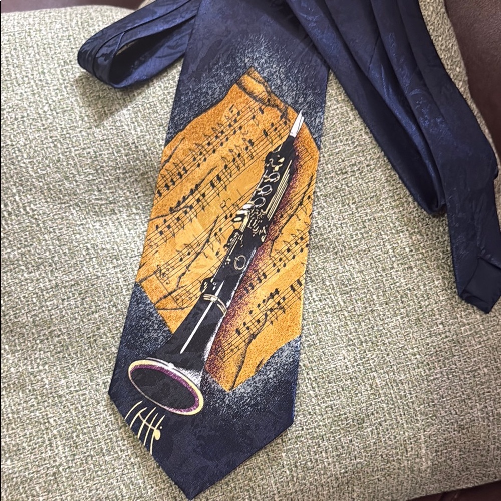 Renaissance 100% silk Tie clarinet 100 hand made
